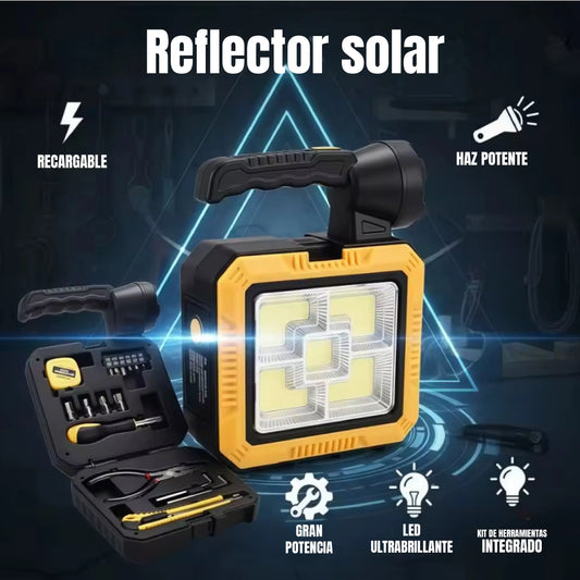 Linterna Solar con Herramientas